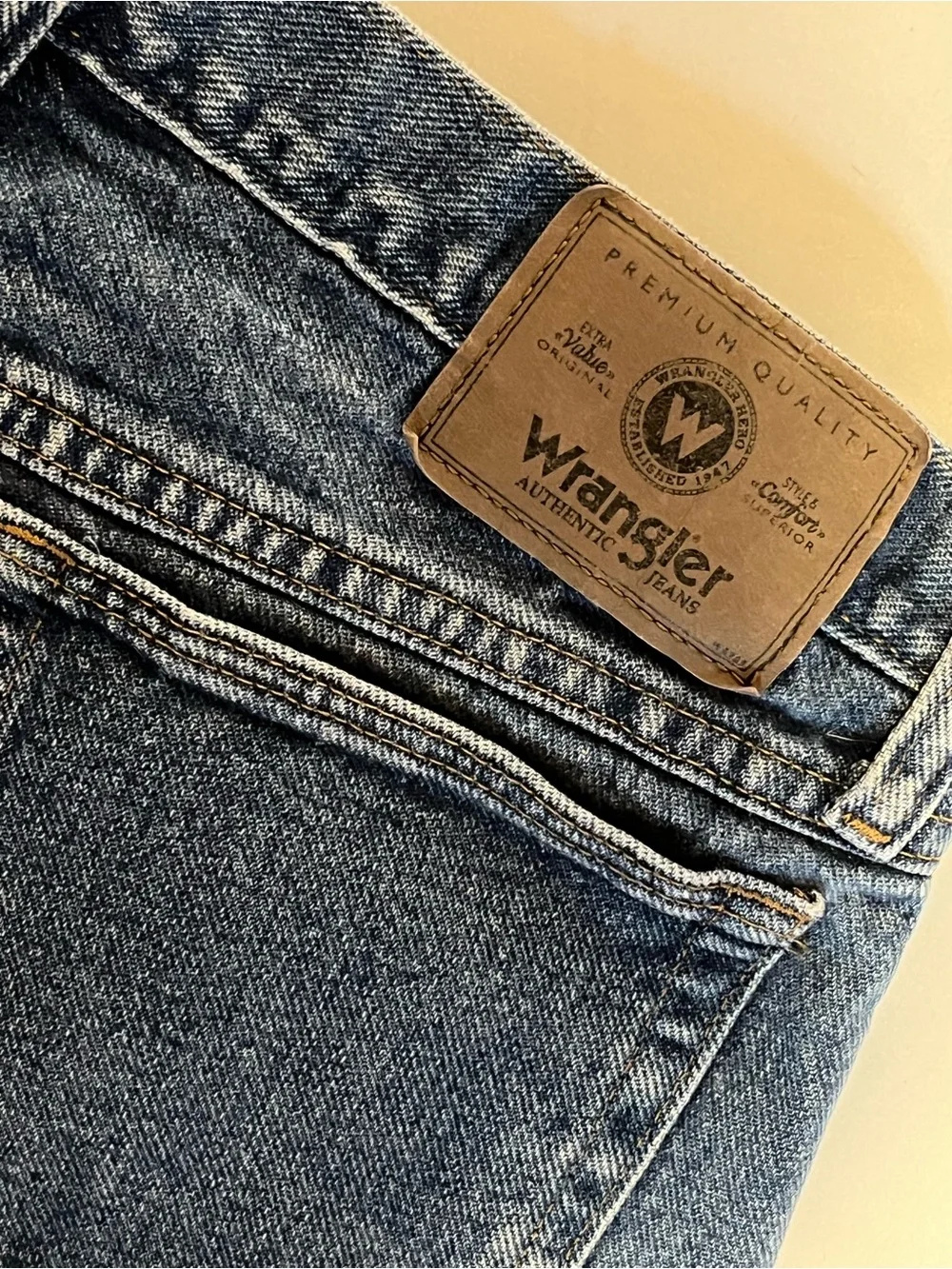 Wrangler Cowboy Cut Denim Shorts Men's Size 30 Vintage 90s Western Dad Jorts